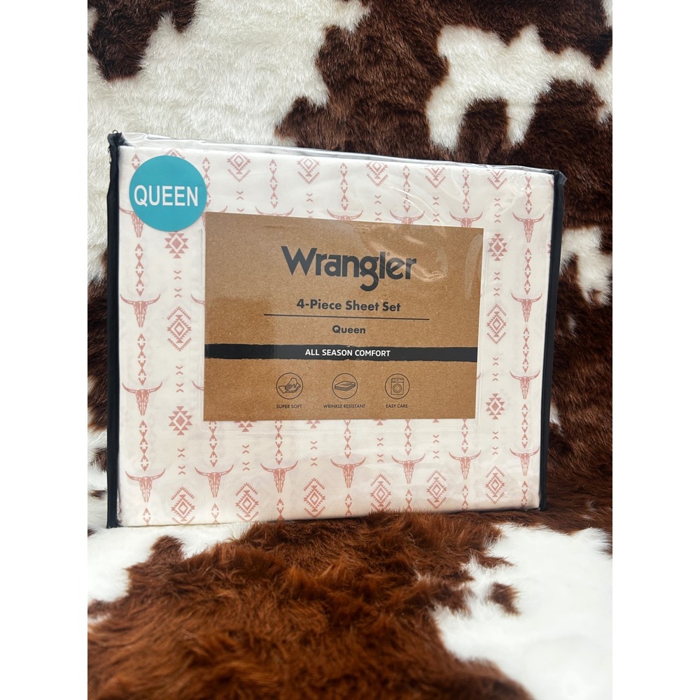 Wrangler Queen 4-Piece Sheet‎ Set Western Steer Skull Southwestern pink/white